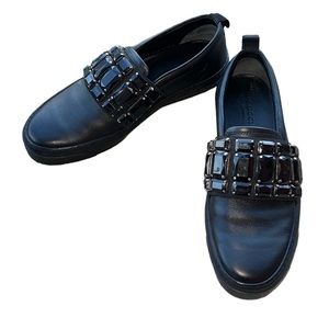 Auth Gucci black leather loafer moccasins slip on crystal embellishment classic